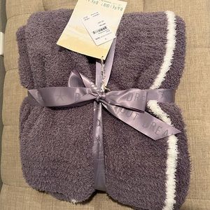 Barefoot Dreams Throw Blanket